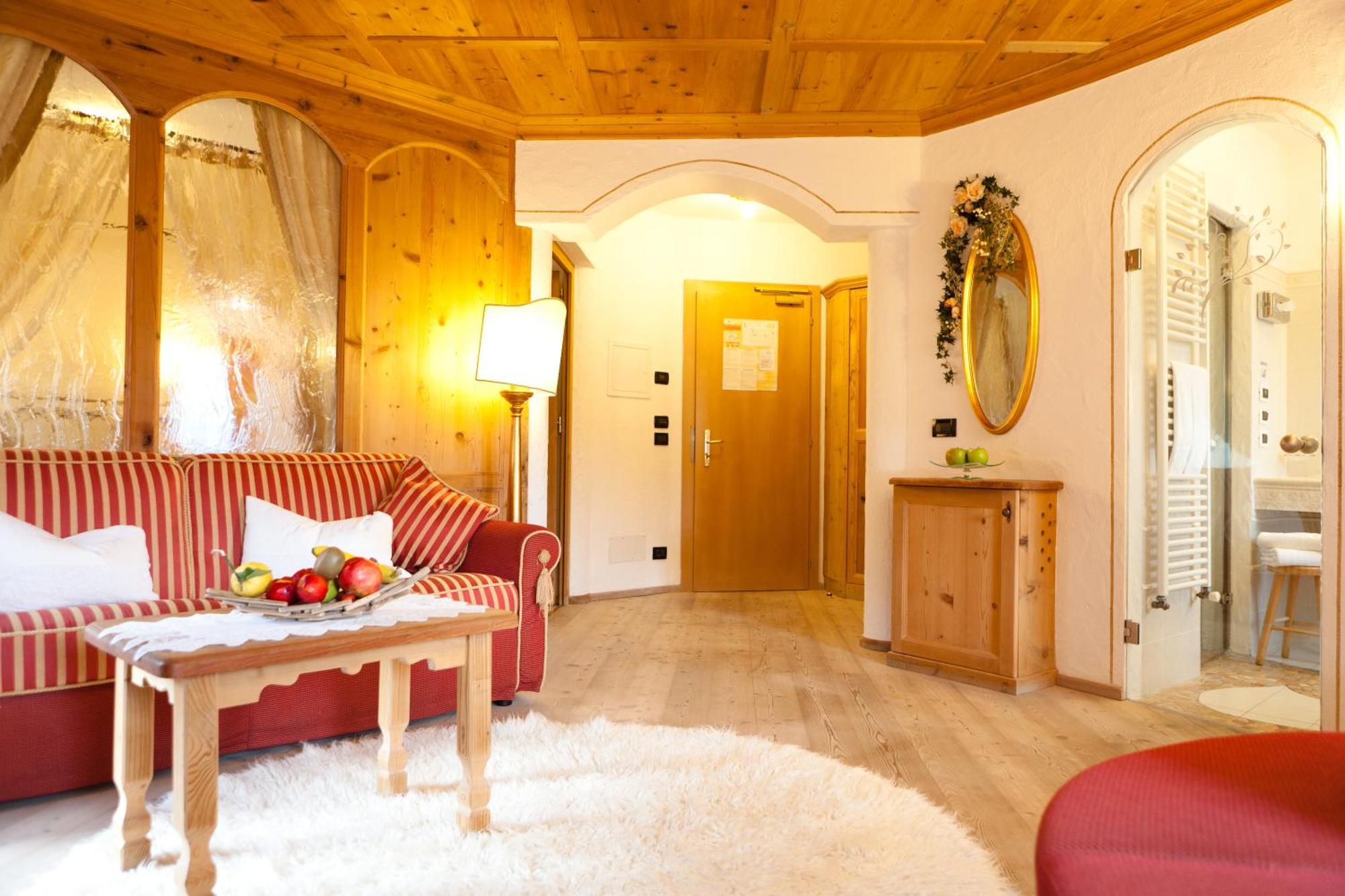 Nature Wellness Hotel Renato Vigo di Fassa Zewnętrze zdjęcie