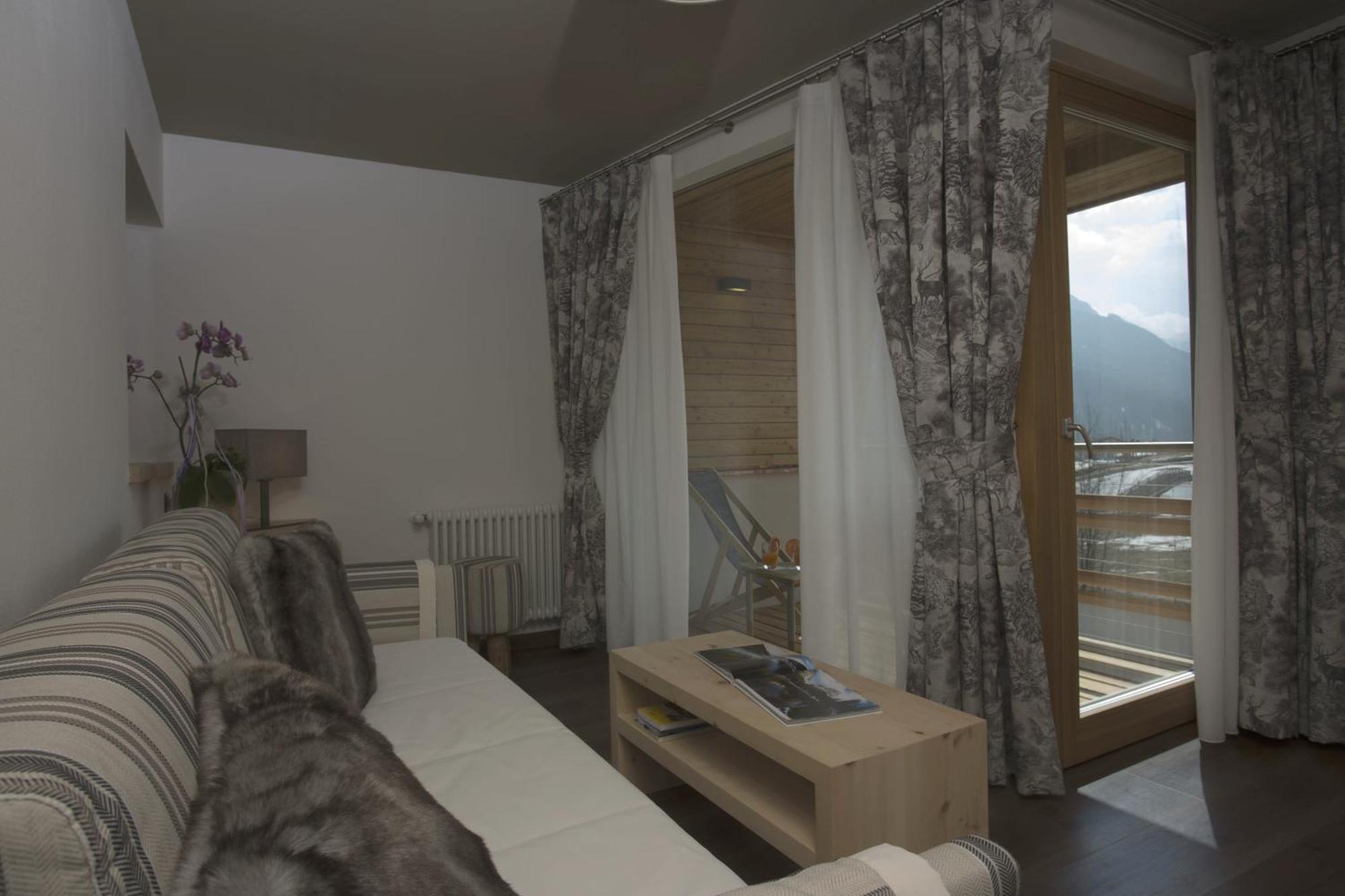 Nature Wellness Hotel Renato Vigo di Fassa Pokój zdjęcie