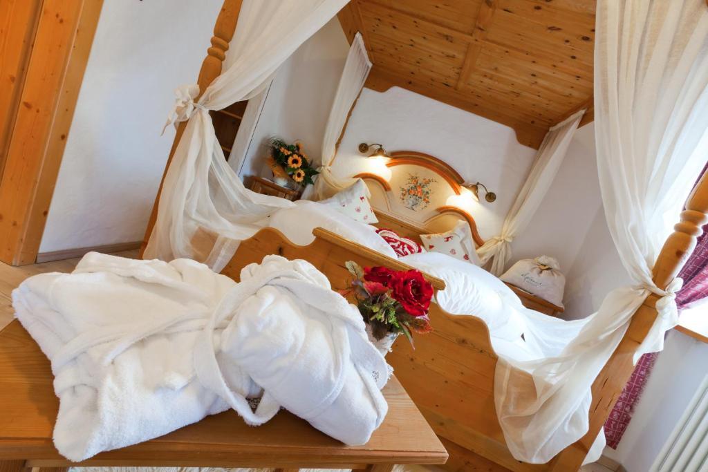 Nature Wellness Hotel Renato Vigo di Fassa Pokój zdjęcie